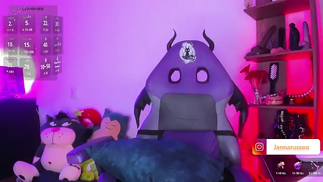 EmmaRusso online show from March 26, 3:10 pm