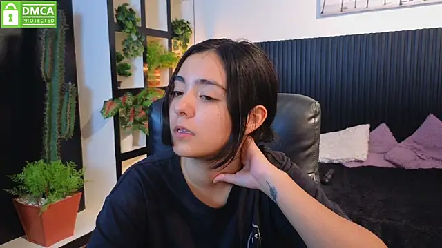 Ivy Gail online show from November 7, 6:40 am