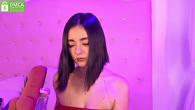 Ivy Gail online show from April 26, 5:49 am