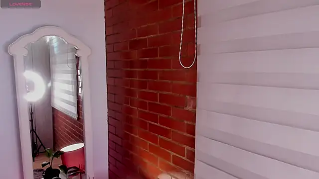 Cilie lee online show from February 26, 1:11 pm