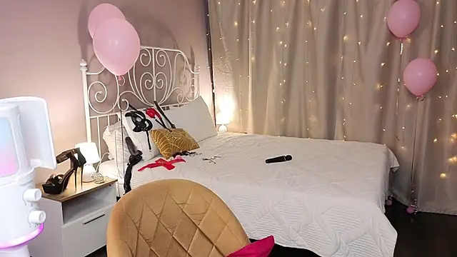 Aleksa Foxy online show from April 9, 12:12 am