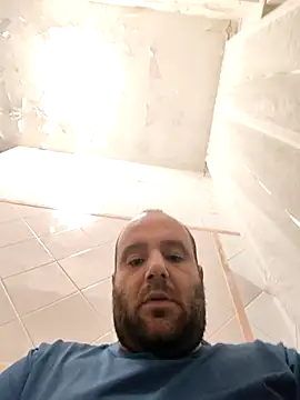 alex899927 online show from January 8, 11:11 pm