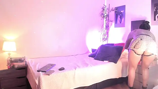 Alicee Levine online show from December 2, 9:16 pm