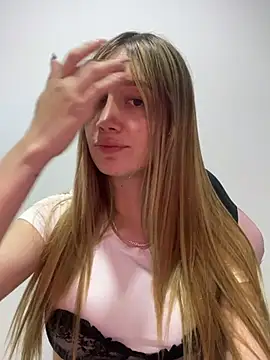 horny  molly  online show from March 13, 11:43 pm