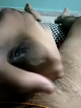 Snapshot of hOrnybOy_369 chatting on January 30, 5:17 pm hOrnybOy 369 online show from January 30, 5:17 pm