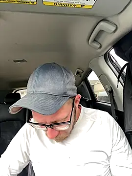 Tomas Zaddy online show from December 4, 3:26 pm