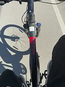 danicohoney online show from April 7, 1:57 pm