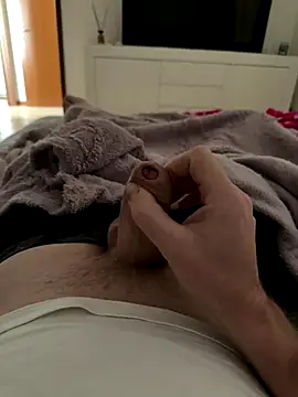 danicohoney online show from November 11, 8:53 am