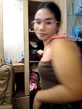 Kissy07 online show from November 27, 2:12 am
