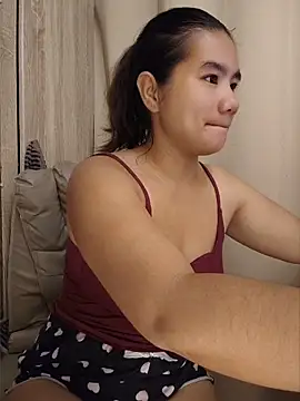 Kissy07 online show from May 31, 10:43 pm