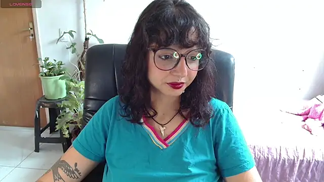 Snapshot of myamillor chatting on November 26, 3:34 pm myamillor online show from November 26, 3:34 pm