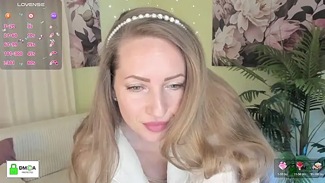 Queenymel online show from March 29, 4:52 pm