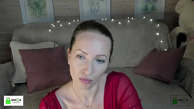 Queenymel online show from October 24, 5:01 pm