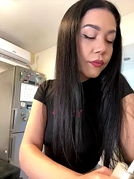 Snapshot of denise_k chatting on November 2, 12:10 pm denise k online show from November 2, 12:10 pm