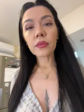 denise k online show from February 13, 12:38 pm