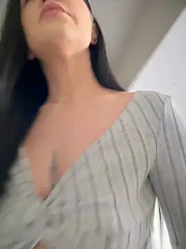 Snapshot of denise_k chatting on January 12, 12:33 pm denise k online show from January 12, 12:33 pm