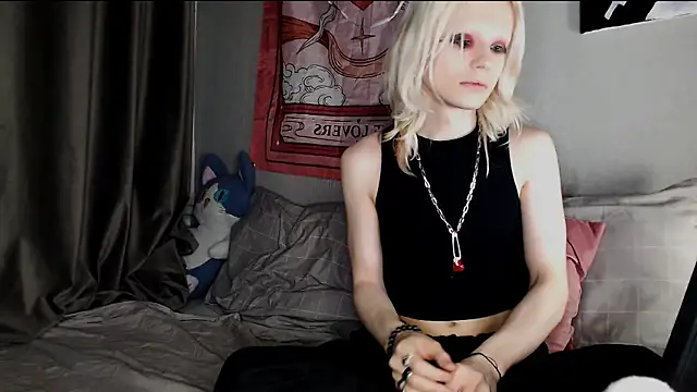 Alien Bella online show from May 13, 11:12 pm