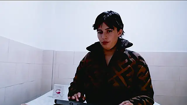 Snapshot of Cocain_Atenea chatting on June 12, 7:50 am Cocain Atenea online show from June 12, 7:50 am
