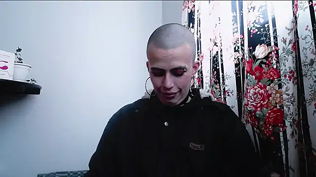 Cocain Atenea online show from November 16, 7:40 pm