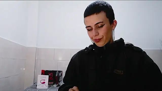 Cocain Atenea online show from January 6, 9:30 pm