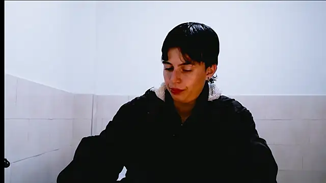 Snapshot of Cocain_Atenea chatting on June 7, 10:37 pm Cocain Atenea online show from June 7, 10:37 pm