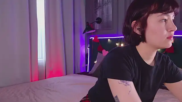 So audrey online show from February 14, 9:13 am