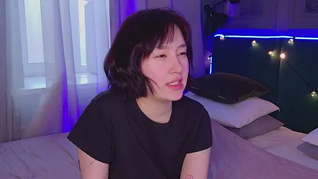 So audrey online show from March 8, 5:38 am