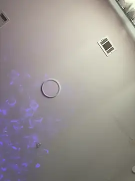 Snapshot of BigFineSelena chatting on March 1, 6:54 pm BigFineSelena online show from March 1, 6:54 pm