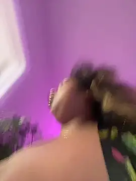 BigFineSelena online show from February 6, 1:07 pm