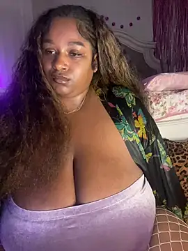 BigFineSelena online show from May 31, 9:26 am