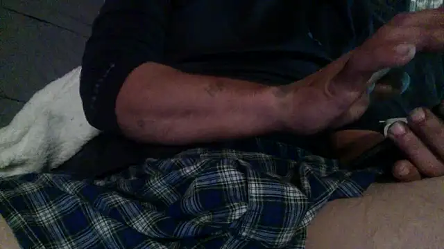 Snapshot of goodick4u28 chatting on November 5, 3:09 am goodick4u28 online show from November 5, 3:09 am