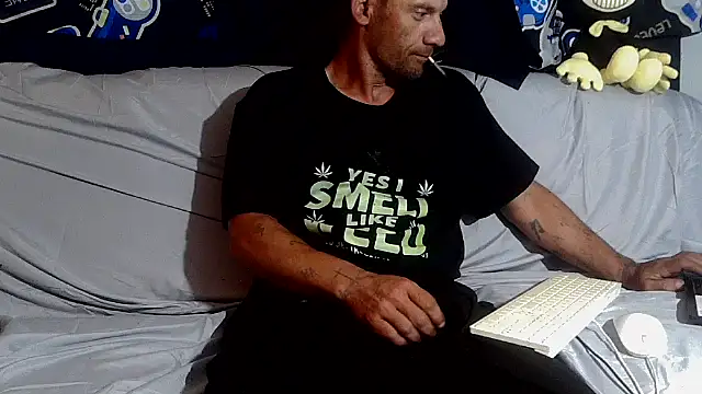 goodick4u28 online show from April 11, 4:20 am