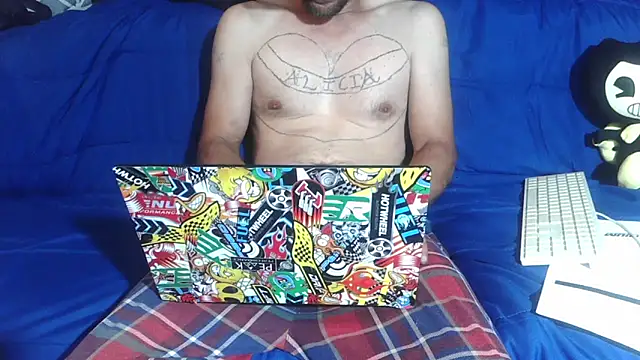 goodick4u28 online show from April 15, 7:36 am