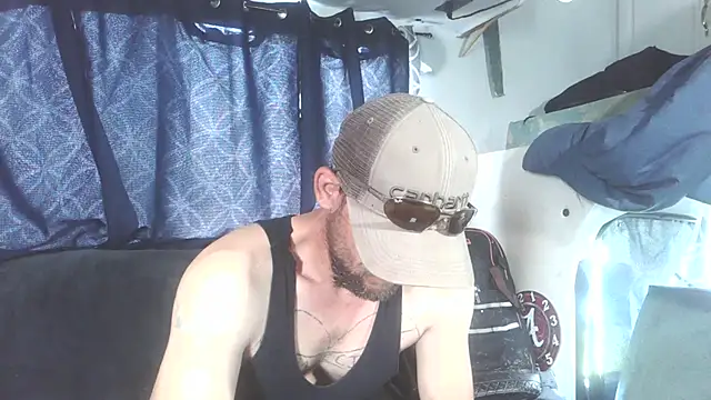 goodick4u28 online show from April 5, 7:20 pm