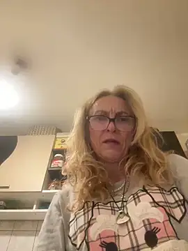 adella13 online show from January 21, 5:20 pm