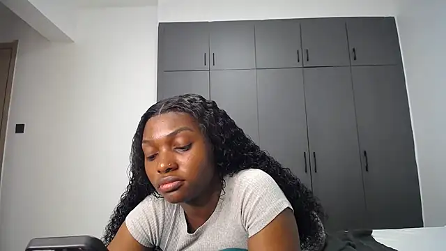 Snapshot of Pretty_Liya08 chatting on May 8, 10:19 am Pretty Liya08 online show from May 8, 10:19 am