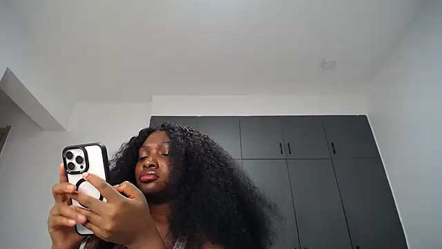 Snapshot of Pretty_Liya08 chatting on July 15, 3:13 am Pretty Liya08 online show from July 15, 3:13 am
