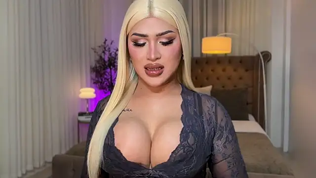 Your Majesty Tyra online show from October 19, 4:04 am