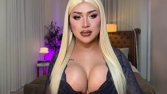 Your Majesty Tyra online show from October 8, 11:12 am