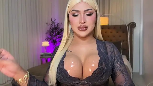 Your Majesty Tyra online show from October 24, 5:06 am