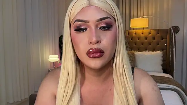 Your Majesty Tyra online show from March 13, 9:32 am