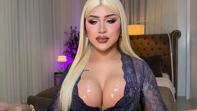 Your Majesty Tyra online show from October 30, 5:06 am