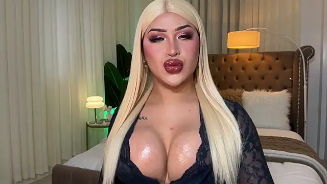 Your Majesty Tyra online show from March 15, 3:18 am