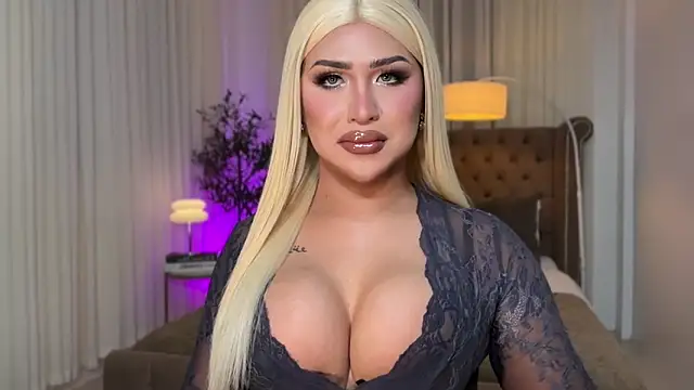 Your Majesty Tyra online show from October 15, 5:17 am