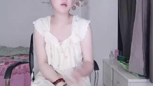 Me Me TW online show from June 22, 12:24 pm