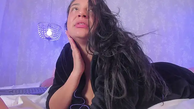 dayra angels online show from June 15, 9:14 pm