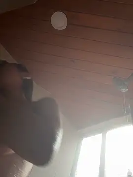 dayra angels online show from February 5, 7:10 pm