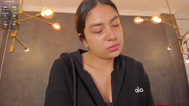 dayra angels online show from March 12, 6:12 pm