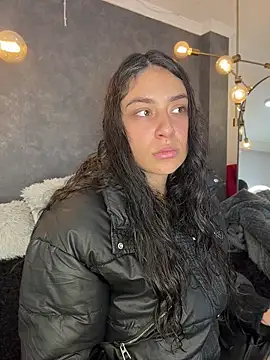 dayra angels online show from April 16, 9:39 pm