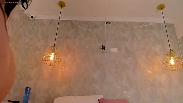 dayra angels online show from November 28, 7:47 pm